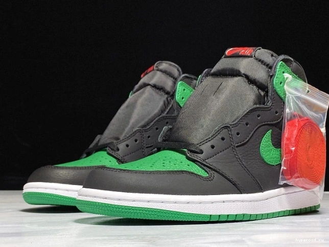 555088-030 Jordan 1 Air Green High Pine 1021